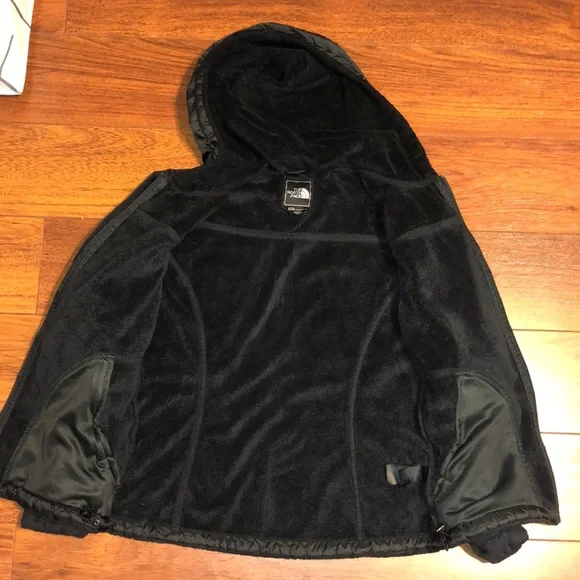 North face black jacket with hood. Size M. - Picture 4 of 5